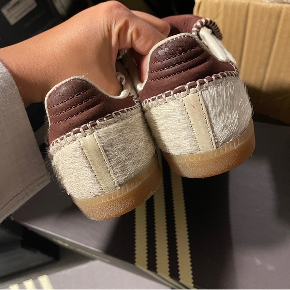 adidas Women's Sneakers in Cream and Brown - Picture 5 of 10